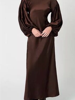 shop brown dress – Leela Store Pair with dainty jewelry Eggplant Bridesmaid Dresses | Color:Beige Gender_WOMAN